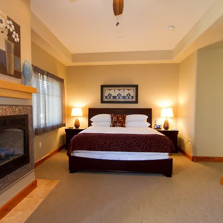 Columbia Cliff Villas-2