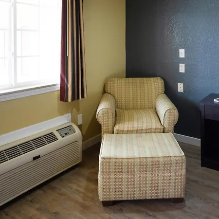 Woodridge Inn And Suites-2