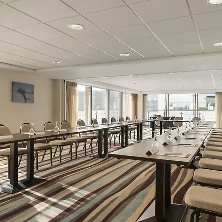 Waterfront Southport Hotel-3