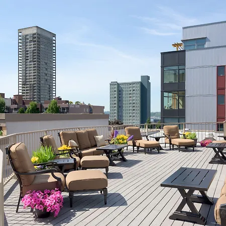 Belltown Inn-2