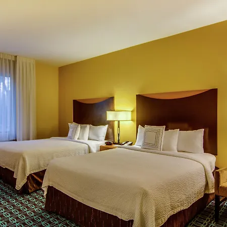 Fairfield Inn & Suites Palm Coast I-95-2