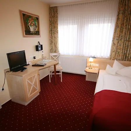 Hotel Acht Linden-3