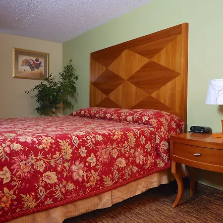 Columbia Gorge Inn-2