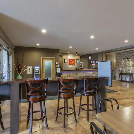 Devonian Hotel And Suites-3