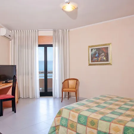 Hotel Melissa-3