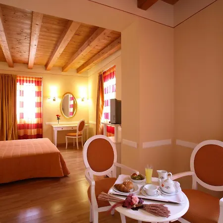 Casa Romagnosi-2