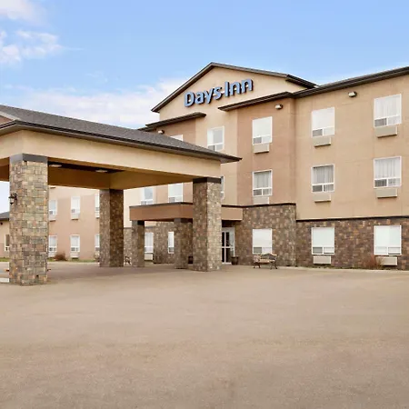 Days Inn By Wyndham Innisfail-3