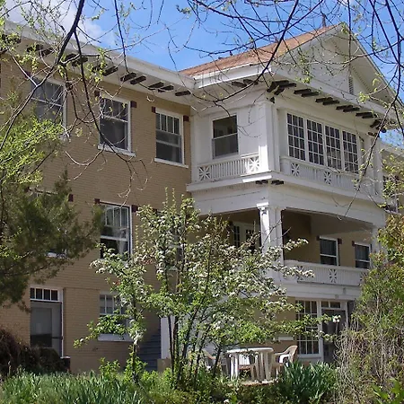 Riverside Hot Springs Inn & Spa - Adults Only-3