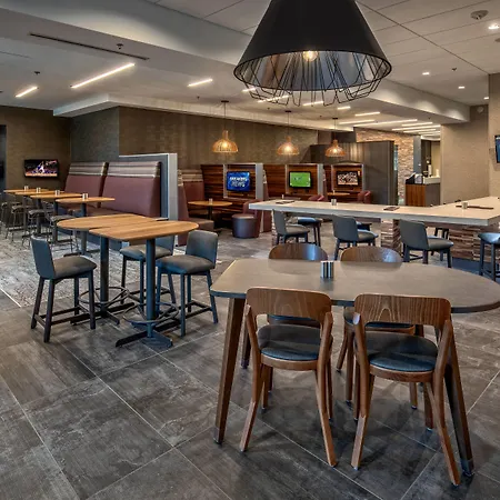 Courtyard By Marriott Dulles Airport Herndon-3