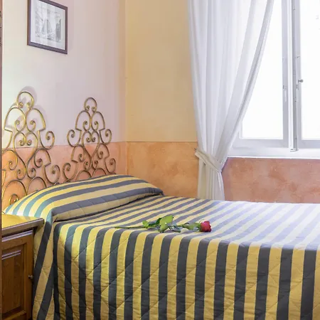 Hotel Monica-2