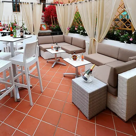 Hotel Fontana-2