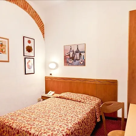 Hotel Nuova Italia-2