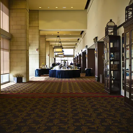 Overton Hotel And Conference Center-3