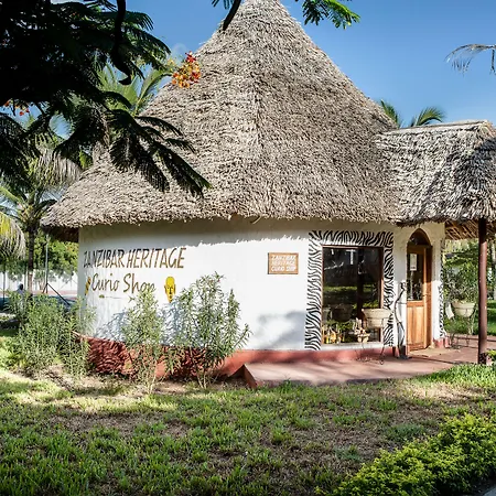 Karafuu Beach Resort & Spa-3