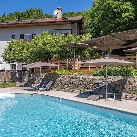 Hotel Restaurant Le Bois Joli Et Spa-2