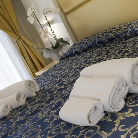 Hotel Ambassador-2