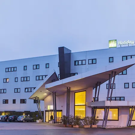 Holiday Inn Express Milan-Malpensa Airport By Ihg-3