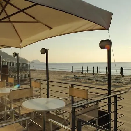 Hotel Lido-3