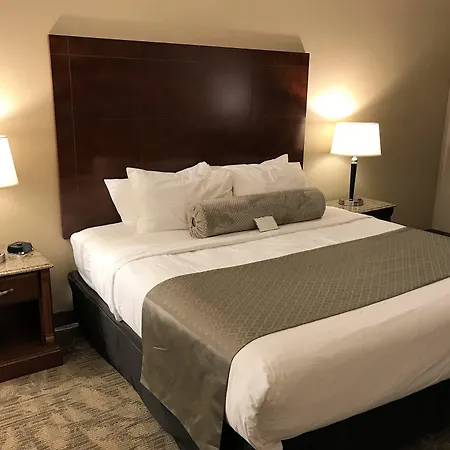 Medallion Inn And Suites-2