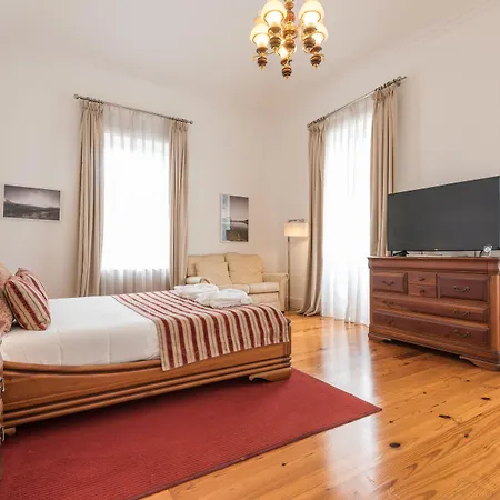 ARTS IN Hotel Conde Carvalhal-2
