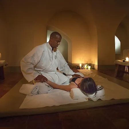 Relais & Chateaux Palazzo Seneca-3