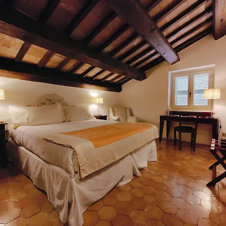 Relais & Chateaux Palazzo Seneca-2