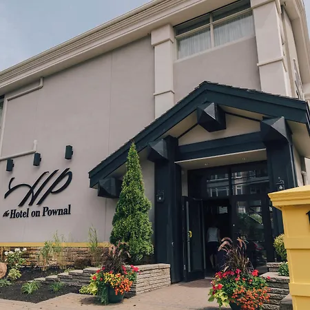 The Hotel On Pownal-3