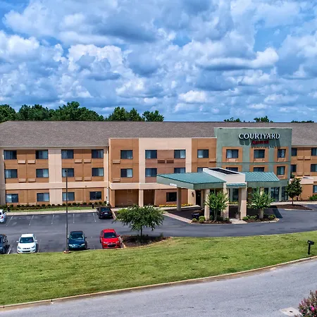 Courtyard By Marriott Troy-2
