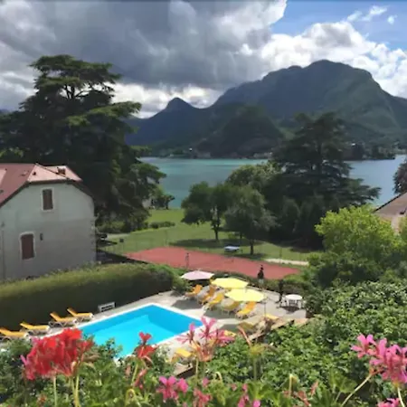 Hotel Du Lac-2