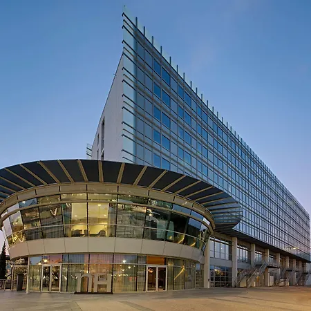 Nh Lyon Airport-2