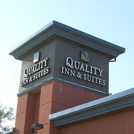 Quality Inn & Suites At The Outlets Mercedes-Weslaco-2