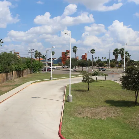 Quality Inn & Suites At The Outlets Mercedes-Weslaco-3