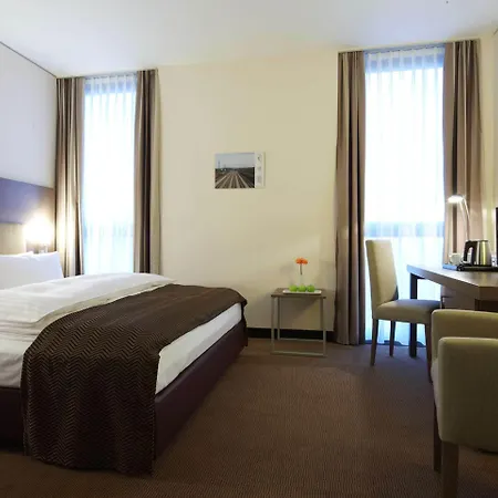 Intercityhotel Mannheim-3