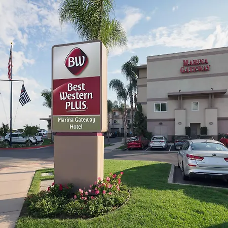 Best Western Plus Marina Gateway Hotel-3