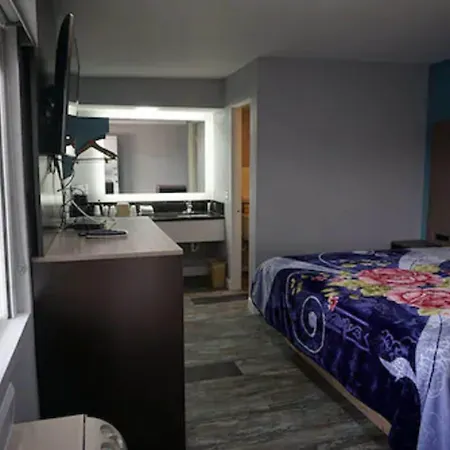 Thunderbird Motel-2