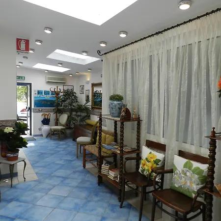 Hotel Punta Mesco-3