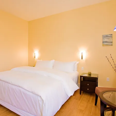 Pacific Blue Inn-2