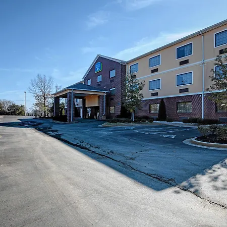 Magnolia Inn And Suites Olive Branch-2