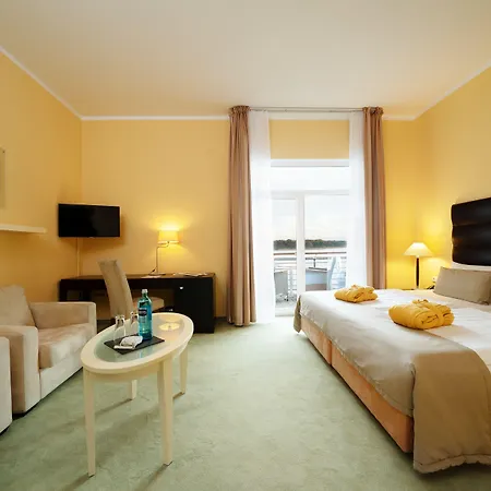 Resort Mark Brandenburg&Fontane Therme-3