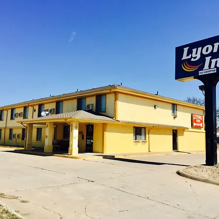 Lyons Inn-2