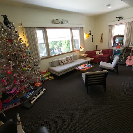 Holiday Music Motel-2