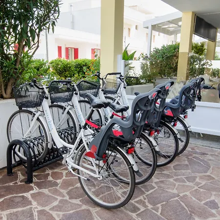 Hotel Luna Lido-3