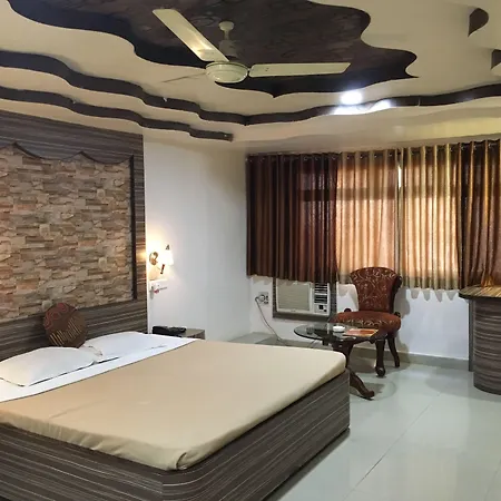 Hotel Grand Arjun-3
