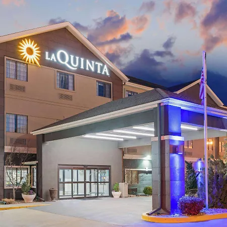 La Quinta By Wyndham Ada-2