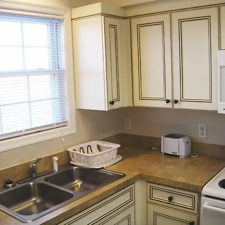 Shore Stay Suites-2