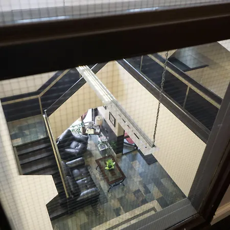 Econo Lodge Lloydminster-2
