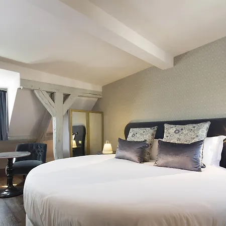 Les Plumes Hotel-3