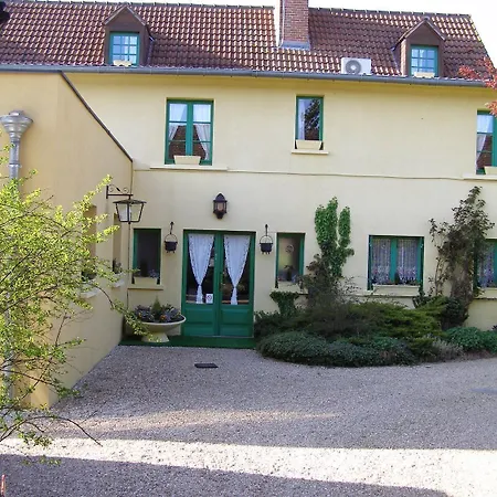 Logis Auberge À La Tête De Lard-2