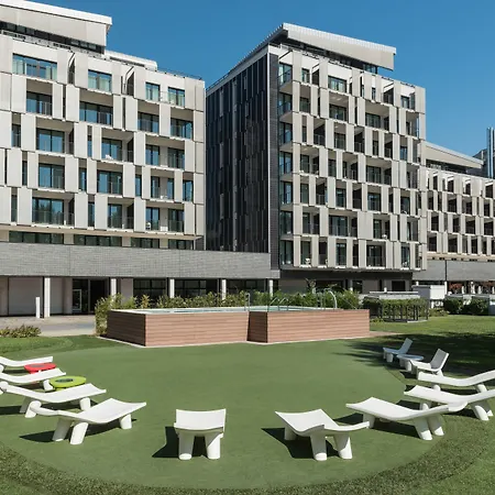 Ramada Plaza By Wyndham Milano-2