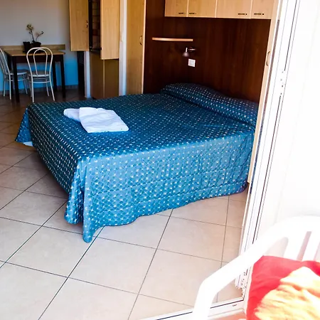 Residence Mediterraneo-3